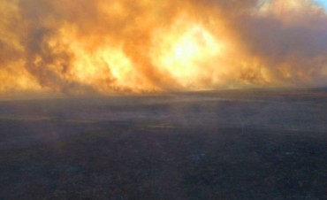 Parques Nacionales sumó 30 brigadistas de diferentes lugares del país para combatir el incendio en la zona de Lihuel Calel