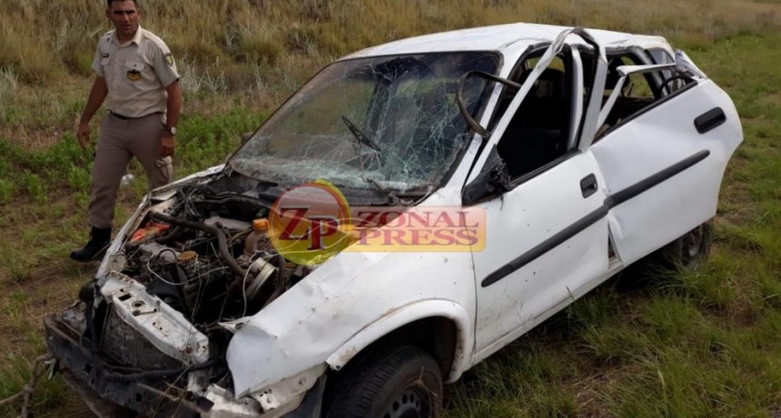 Vuelco cerca de Telen con heridos