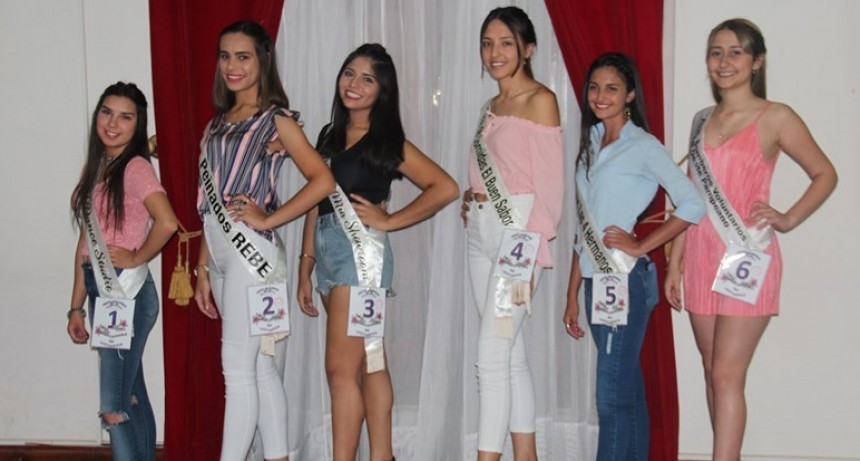 SE PRESENTARON LAS CANDIDATAS A EMBAJADORAS POR VICTORICA