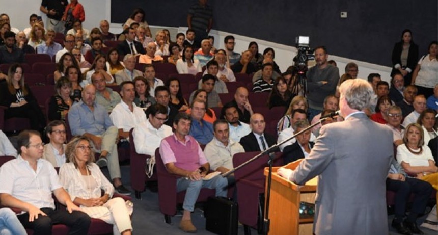 REPARTIRÁN $ 71 MILLONES, ALIVIO PARA LOS MUNICIPIOS...(video)