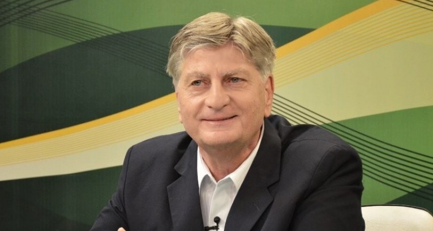 “No hemos tenido que asistir a muchos municipios para el pago de la cláusula gatillo. Como coparticipamos parte de los fondos que nos pagó Nación, han podido hacer frente al pago”.