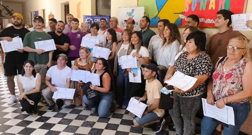 Capacitación laboral: más de mil personas formadas en veinte localidades pampeanas