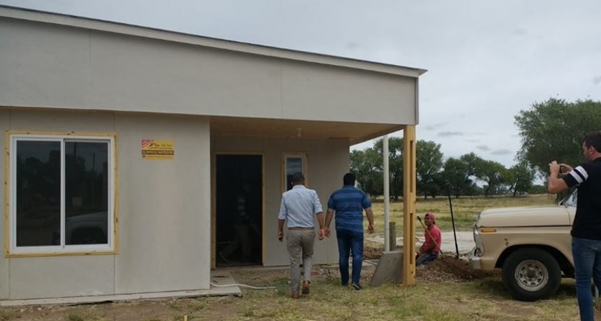 ASUNTOS MUNICIPALES VISITO CARRO QUEMADO