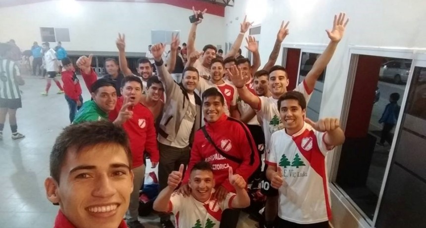 TORNEO DE ARIZONA: COCHICO EN LA FINAL 