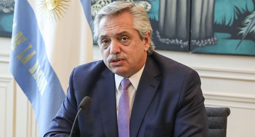  Hasta hace 20 días yo era un envenenador serial y ahora me piden por favor que consiga veneno para todos los argentinos