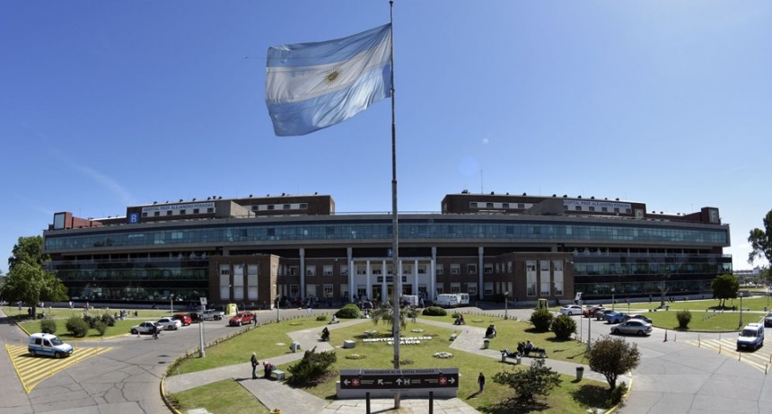 El Gobierno difundió el listado de los vacunados VIP del Hospital Posadas