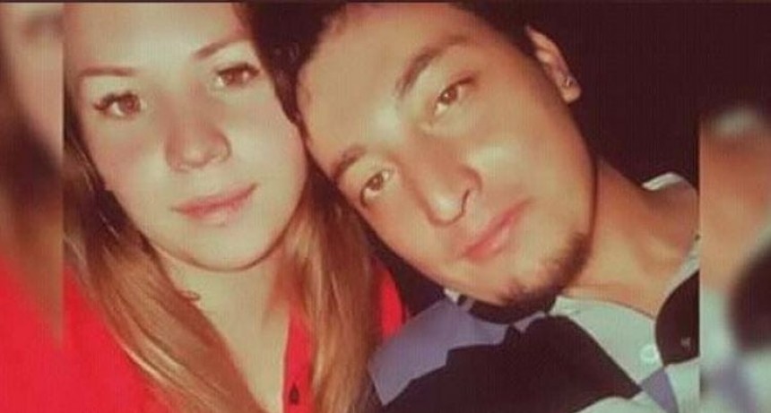 BRUTAL FEMICIDIO EN VILLA LA ANGOSTURA: PERSIGUIÓ A SU EX, QUE CORRIÓ POR LA CALLE PIDIENDO AYUDA, Y LA MATÓ A PUÑALADAS 