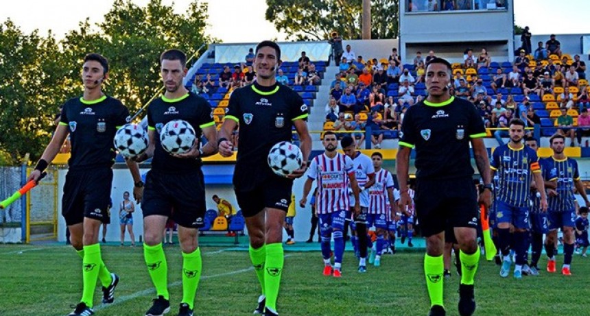 LE GRITARON ASESINO, FINALIZÓ EL PARTIDO Y LA LIGA LO SUSPENDIÓ