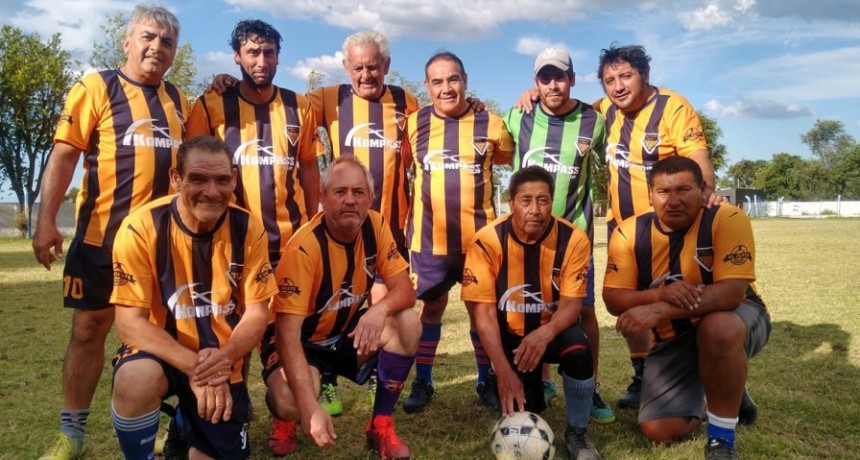 Fútbol Seniors: equipos del oeste se preparan para el Provincial