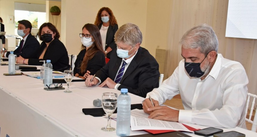 Con la presencia de funcionarios nacionales se realizó en La Pampa una reunión para erradicar la violencia de género