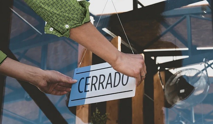 Era Javier Milei: hay casi 22.000 empresas menos con relación a finales de 2023