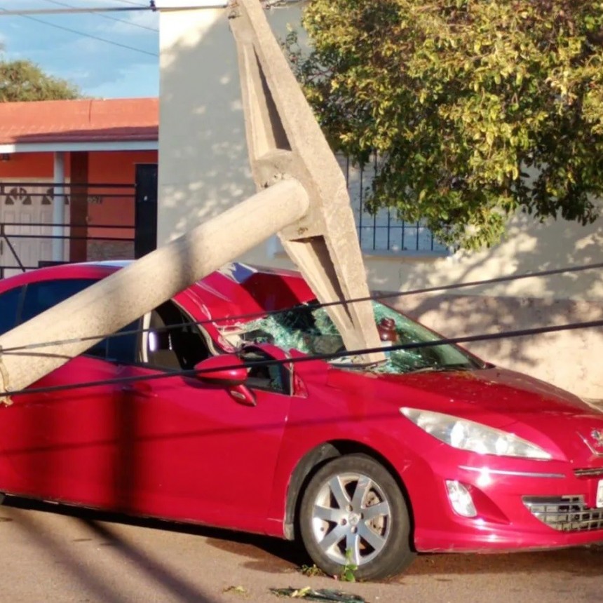 TORNADO CASTIGÓ A SANTA ROSA