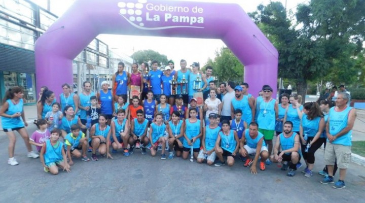 Correcaminata 136 aniversario de Victorica
