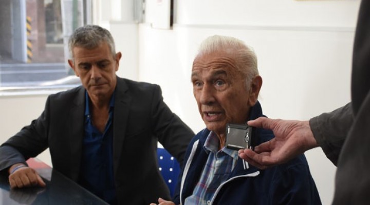 Tienen miedo de competir fuera de la teta del Presidente