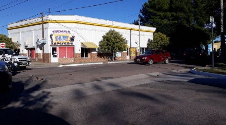 Colisión en calle 15 esq.  12