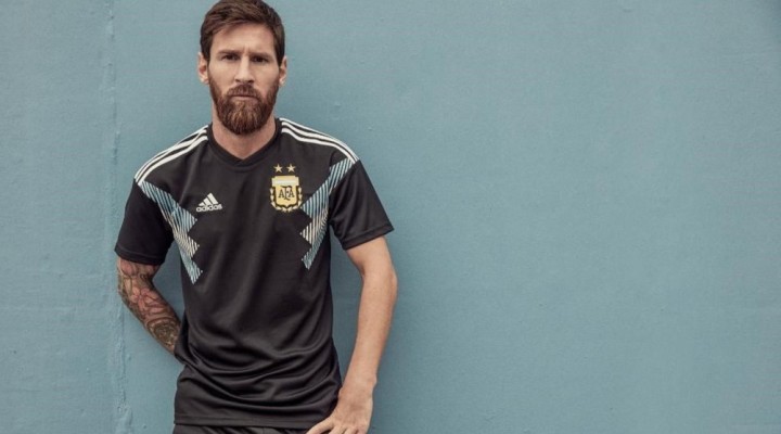 La nueva camiseta negra de la Selección