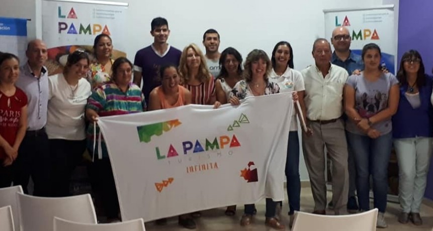 Turismo capacitó a referentes municipales