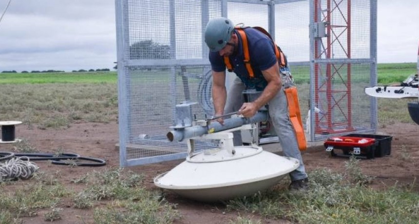 Se colocó la antena de telecomunicaciones en el Paraje El Durazno