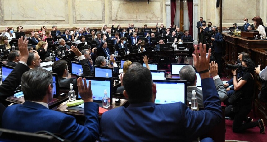 El Senado respaldó el acuerdo con el FMI para refinanciar la deuda de Macri