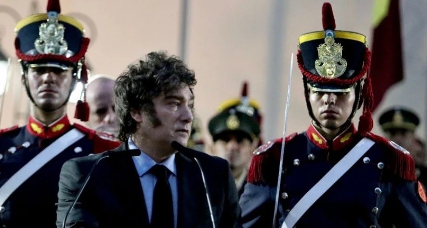 Milei analiza indultar a los militares genocidas el 24 de marzo