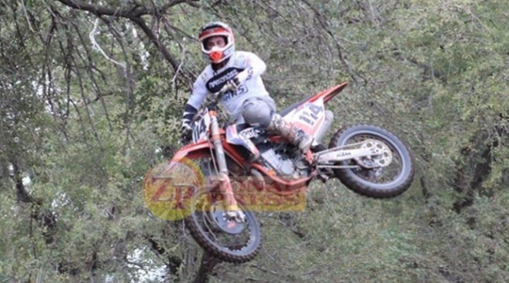 Sebastián Sanchez  ganó en MX1, Toledano gano en Mx2