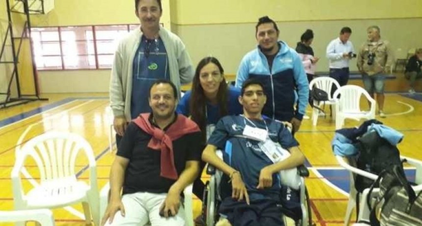 Victoriquenses en la delegación pampeana de ParaEPADE que continúa sumando logros