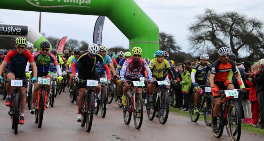 EL MOUNTAIN BIKE LLEGA A CARRO QUEMADO