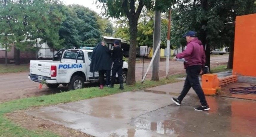 VICTORICA: RECUPERAN $300 MIL,  HAY UNA PERSONA DETENIDA