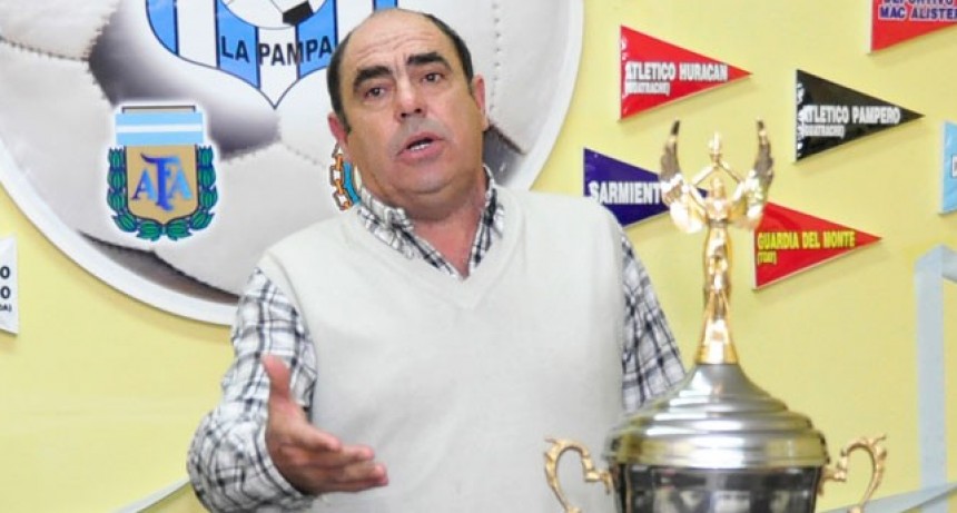 Sin fútbol en las Ligas hasta septiembre