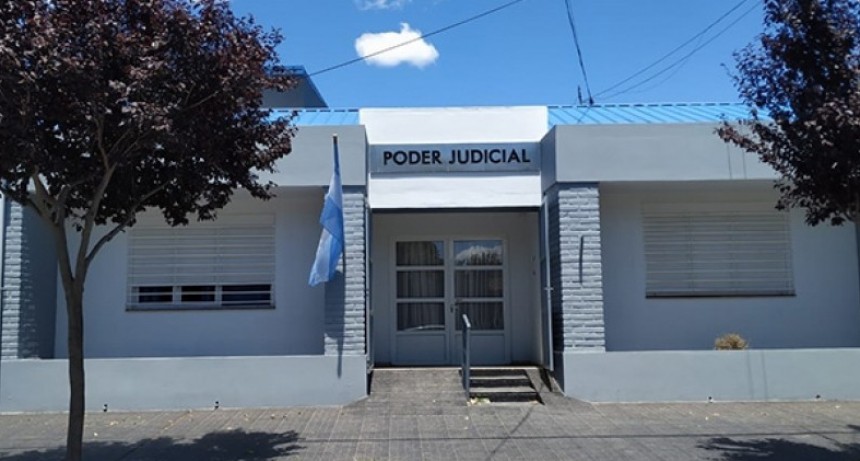 VICTORICA: UN AÑO DE CARCEL POR GOLPEAR A SU EX PAREJA Y SU HIJA