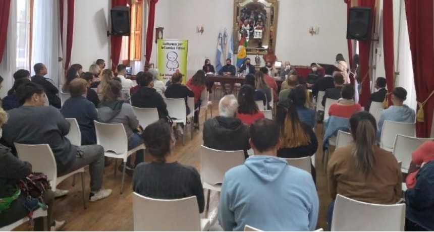 VICTORICA: SE REALIZÓ CHARLA SOBRE DERECHO DE LA NIÑEZ