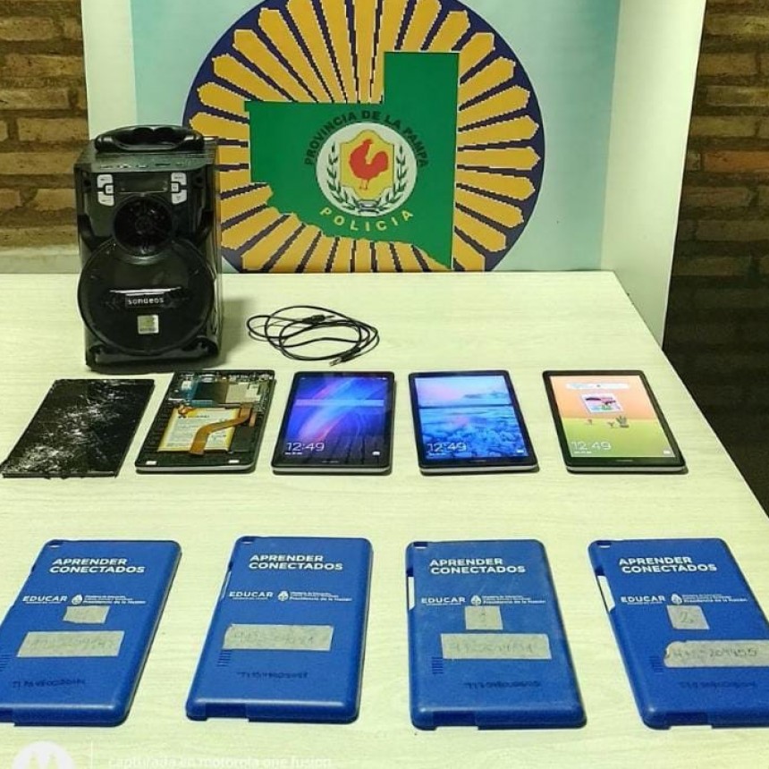 VICTORICA: ROBAN TABLETS Y EQUIPO DE MUSICA EN EL J.I.N. 21, FUERON RECUPERADAS, LOS AUTORES SON MENORES