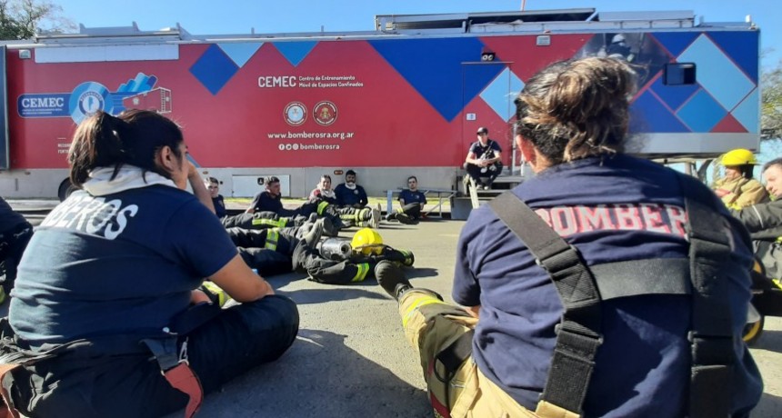 QUEREMOS QUE ELLOS SEPAN QUE BOMBEROS QUIEREN SER Y ELLOS MISMOS SE DEN CUENTA QUE BOMBEROS SON