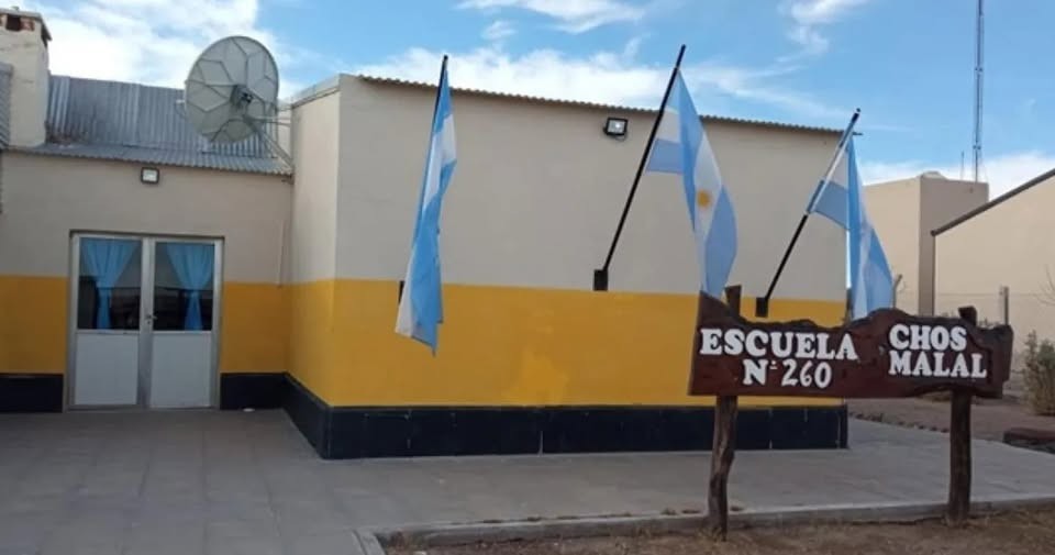 ECHARON A UNA DOCENTE POR FRAUDE EN UNA ESCUELA HOGAR 