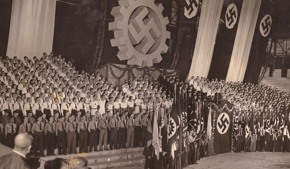 El d&iacute;a que Argentina fue escenario del mayor acto del nazismo en Am&eacute;rica Latina: 20.000 fan&aacute;ticos enardecidos en el Luna Park