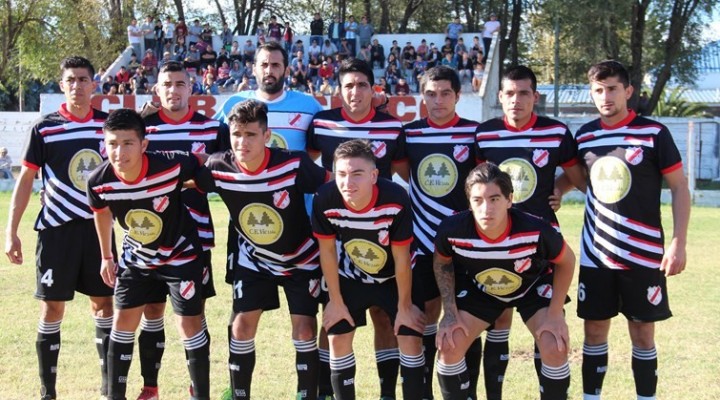 Cochico logró un triunfo importante frente a Mataderos 