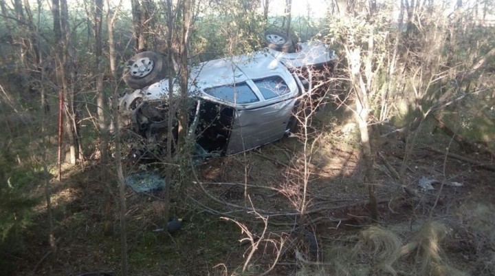 Vuelco en Ruta 10 cerca de Winifreda