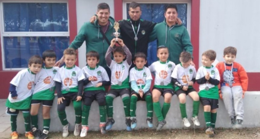 La Quinta: primero formar personas, después lo futbolistico