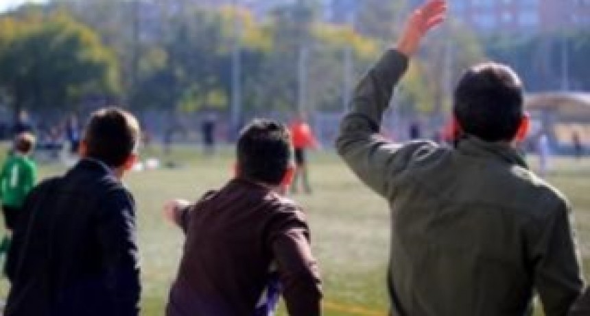 FUTBOL INFANTIL: SUSPENDEN A PADRE POR MAL COMPORTAMIENTO