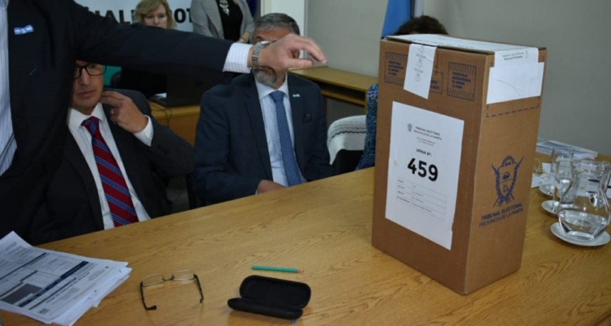 Victorica: no se vota de nuevo, pero abren la urna denunciada por el FreJuPa