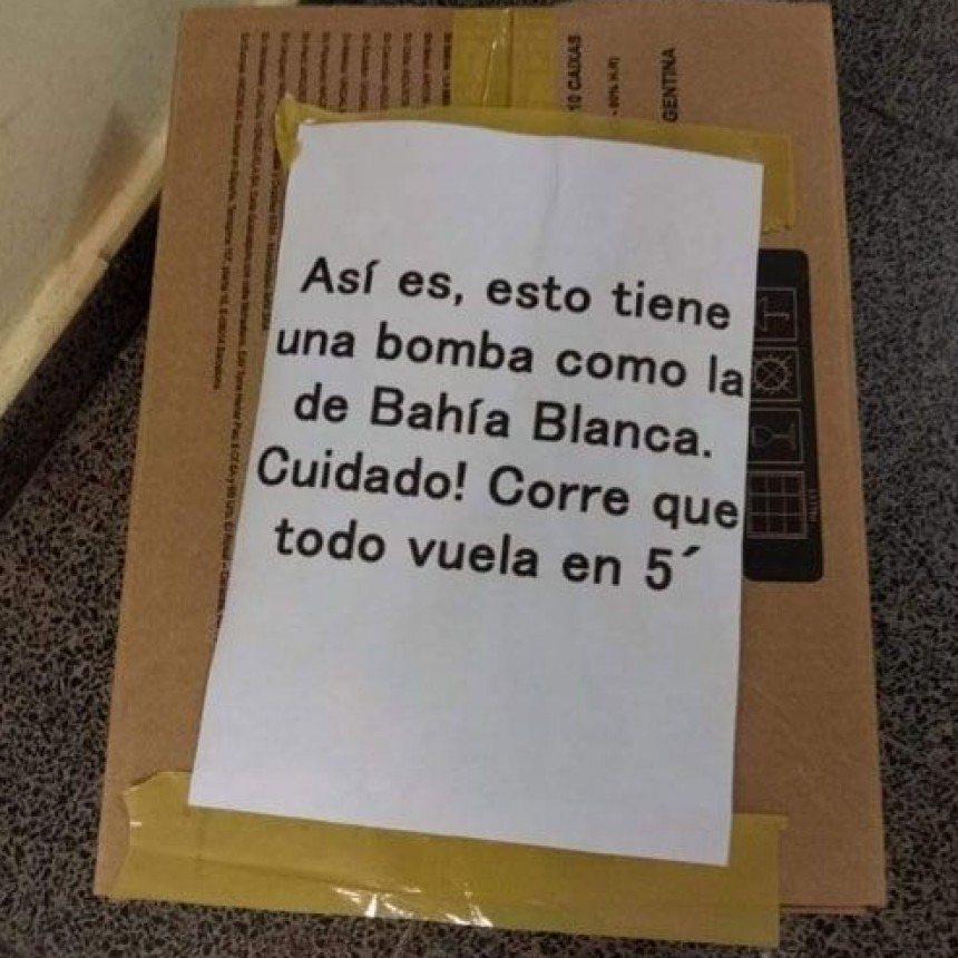 Desalojaron Casa de Gobierno por amenaza de bomba