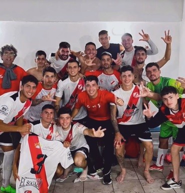 COCHICO GANÓ Y VOLVIÓ A LA PELEA