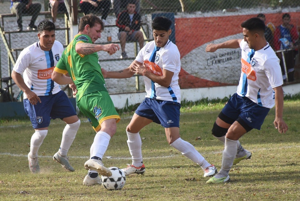 CARRO GOLEÓ DE NUEVO, Y EL DOMINGO ....EL CLÁSICO