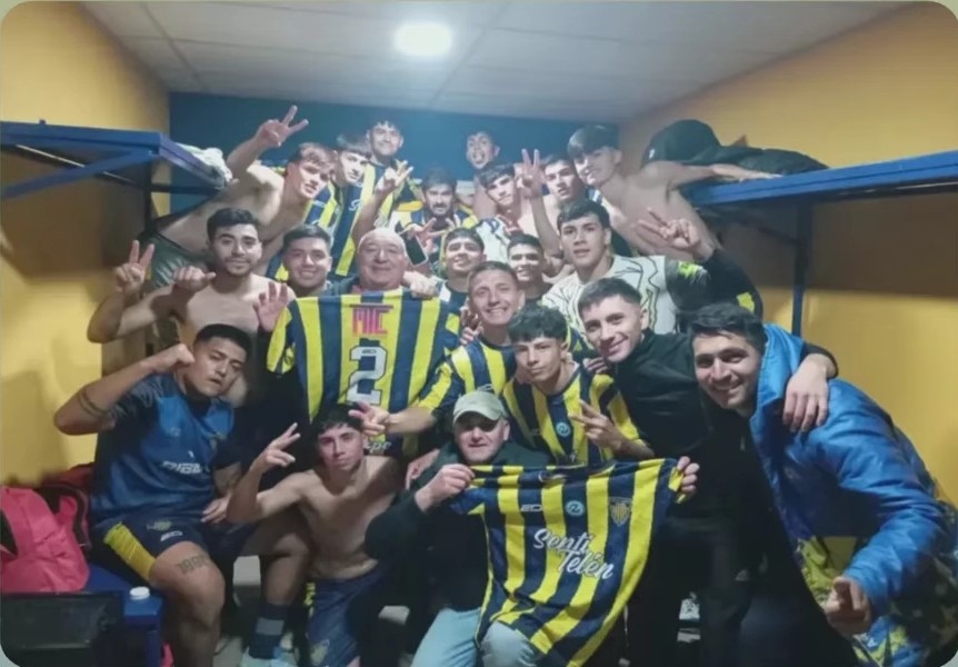 EL CL&Aacute;SICO FU&Eacute; AZUL Y AMARILLO