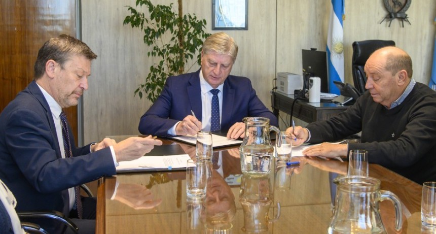 Provincia, UNLPam y FEPAMCO estudiar&aacute;n costos para un sistema el&eacute;ctrico m&aacute;s eficiente y equitativo