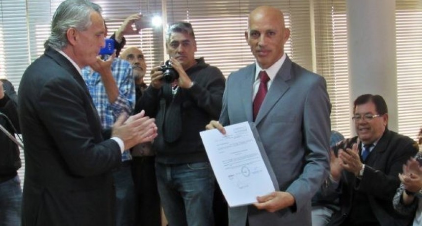 Correa se fue y cuestionó la falta de compromiso de algunos jefes policiales y una Fiscal del oeste provincial