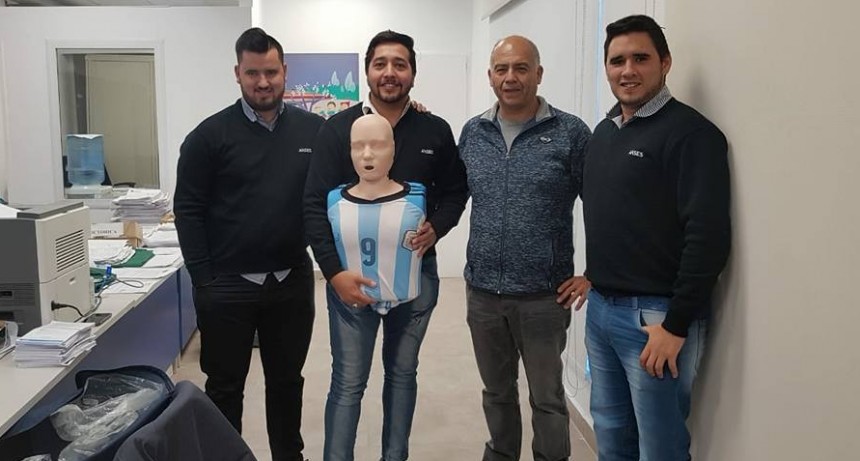 ANSES: CURSO DE RCP EN VICTORICA