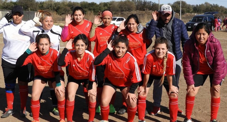 Fútbol Femenino: Carro Quemado lidera el grupo 4B