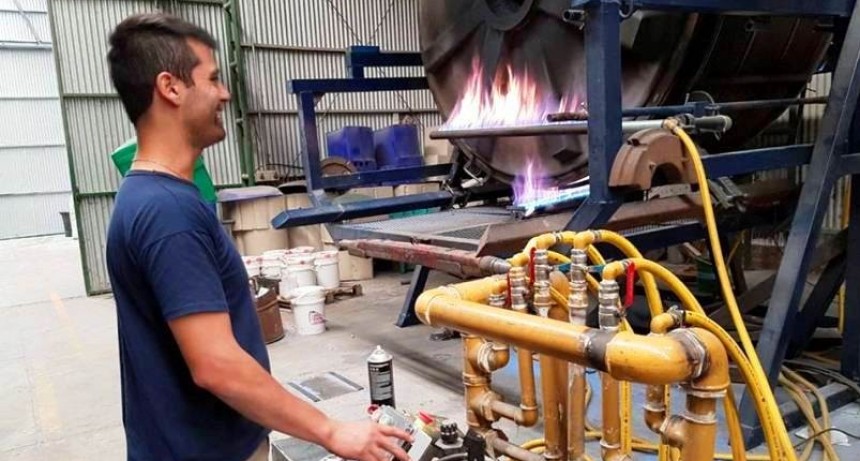 Tarifazo: la Provincia bajará la tarifa de luz a las empresas