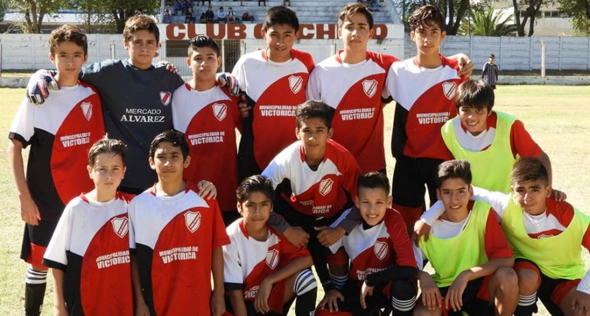 INFERIORES: Cochico visitó All Boys